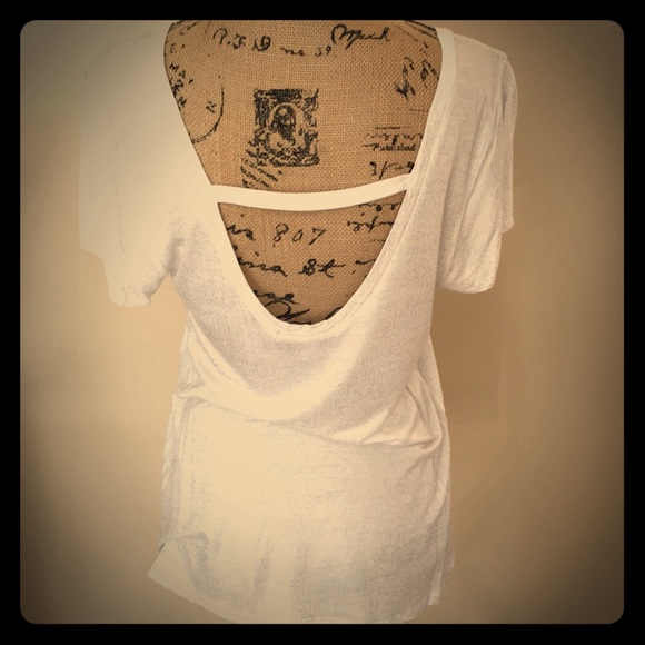 Old Navy Tops - Old Navy White & Silver T-Shirt with keyhole back.